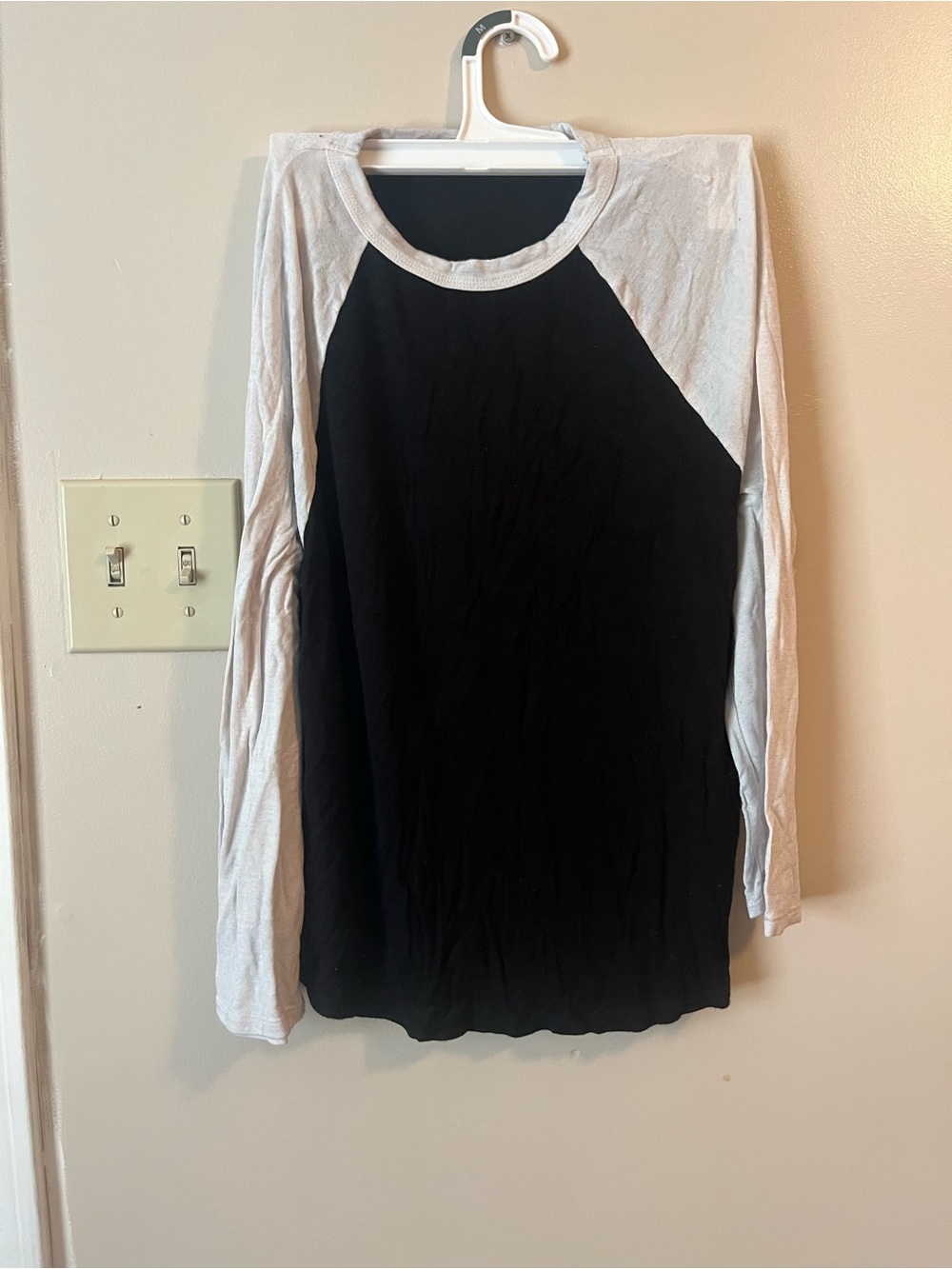 Garage Baseball Tee Black and White Medium